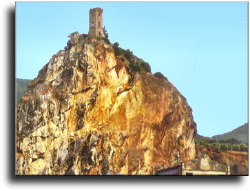 Torre della Rocca a Caprona