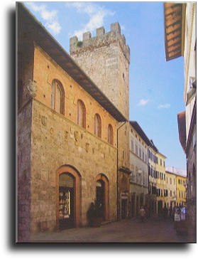 Veduta di una strada di Poggibonsi