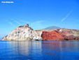 A view of the wondeful view of Torre dello Zenobito e Cala Rossa in Capraia Isle